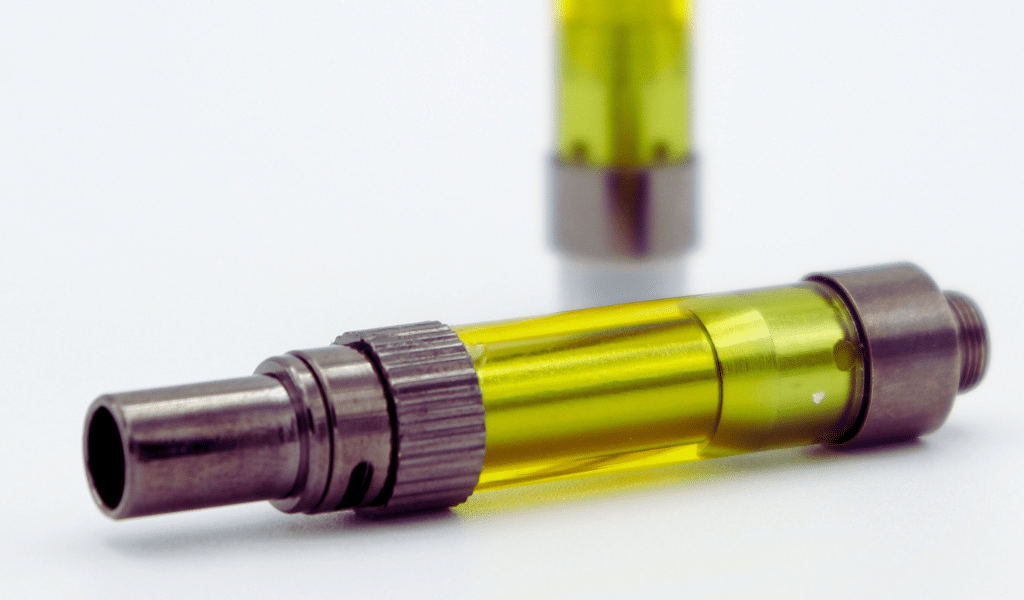 distillate pens Canada